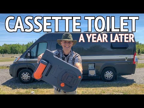 Cassette Toilet Review - What Is it? How Do You Use it? Where Do You Dump It?