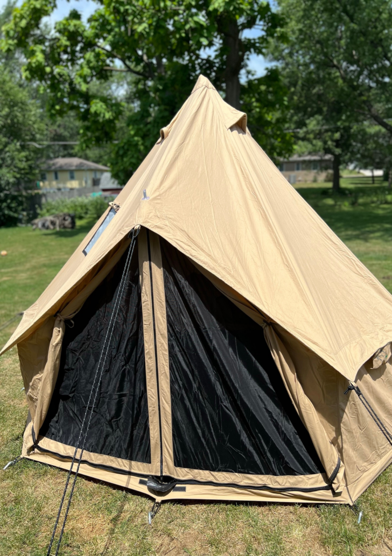 White Duck Regatta Bell Tent Review (Unboxing & Setup)