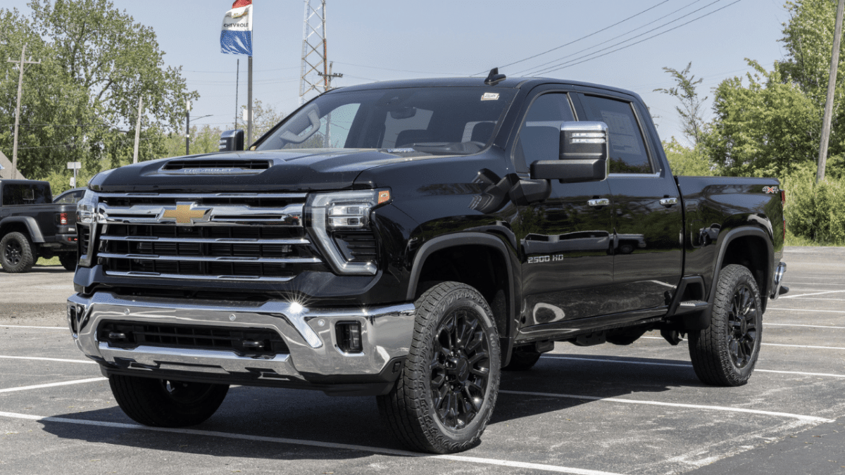 Chevrolet Silverado 2500 Crew Cab LTZ 4WD