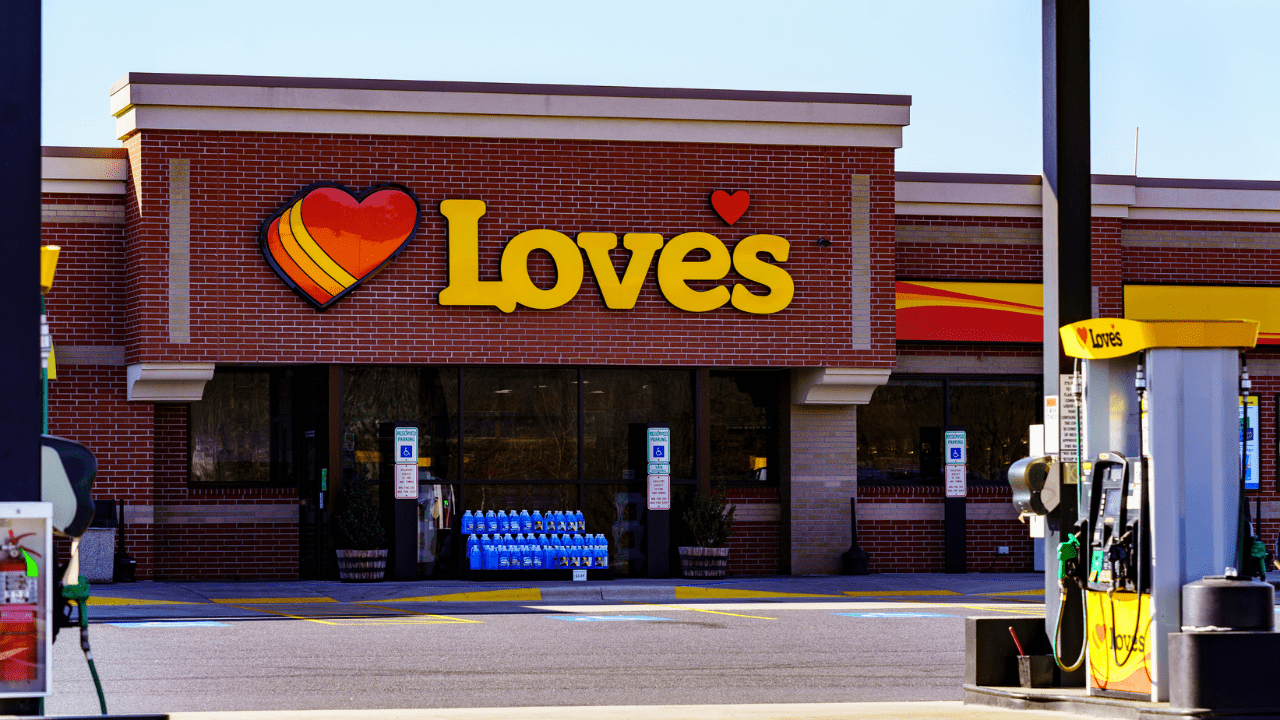 A Love's Travel Stop