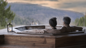 Hot tub with a view of the mountains