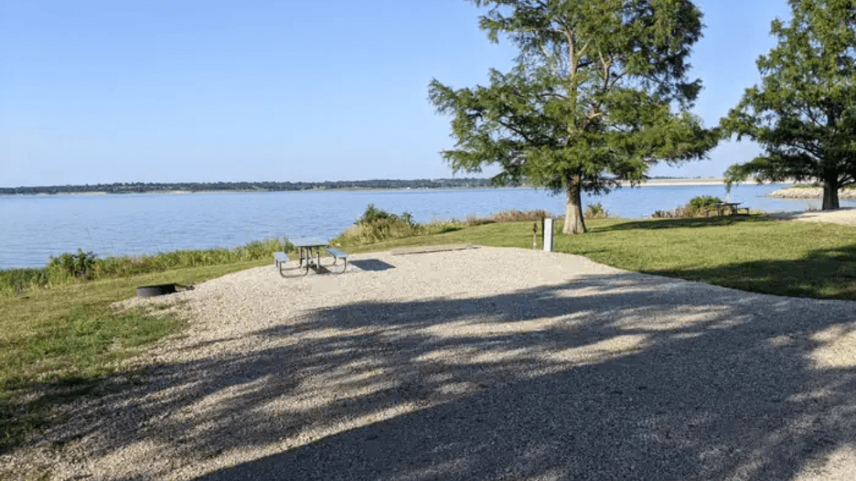 Site B-005 at West Rolling Hills Campground via Recreation.gov