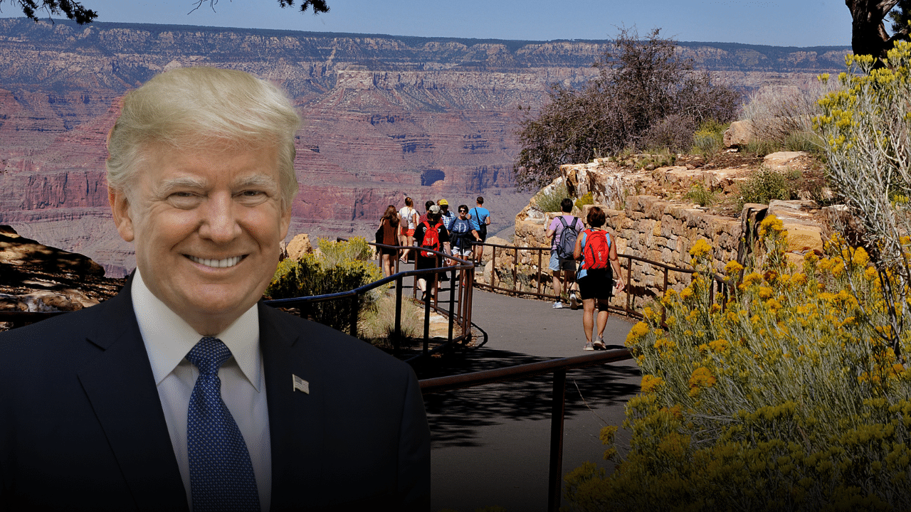 Grand Canyon National Park visitor viewing point