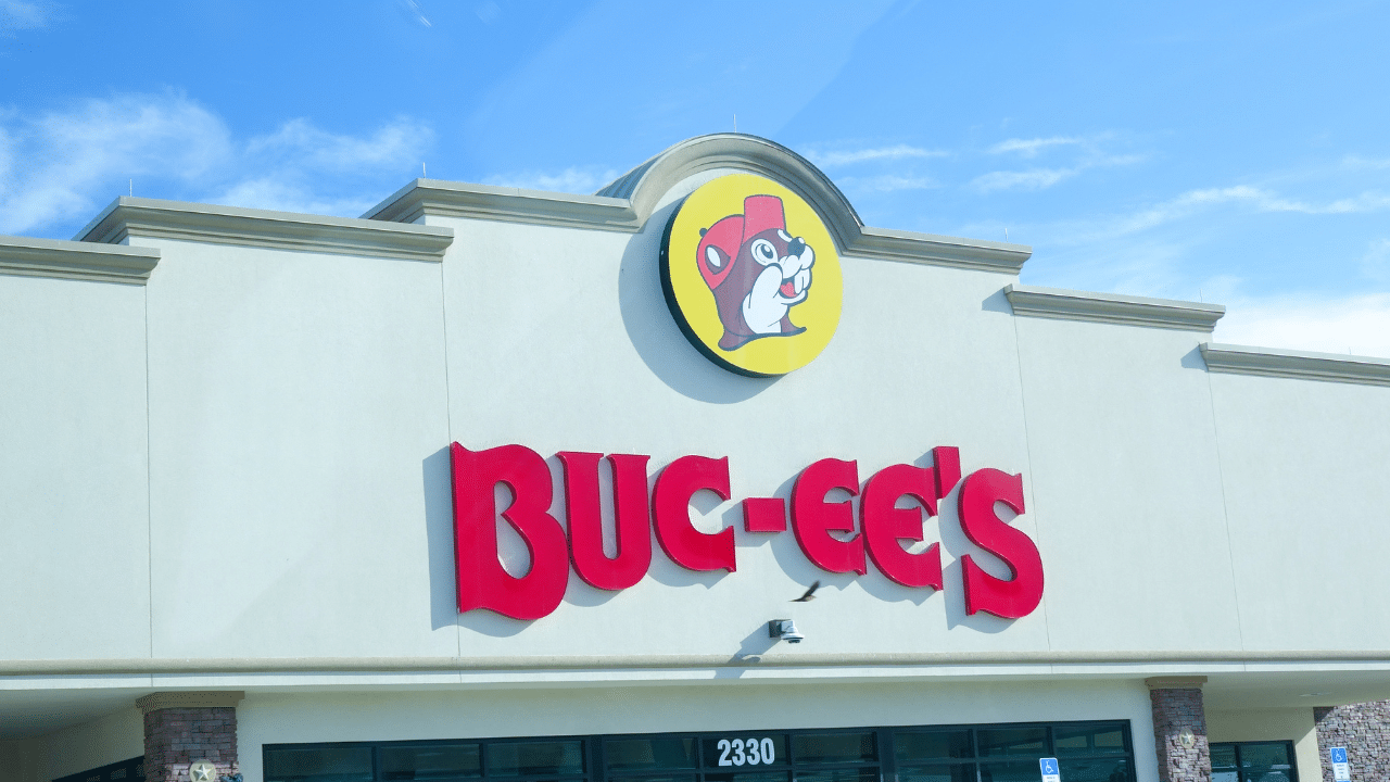A Buc-ees location
