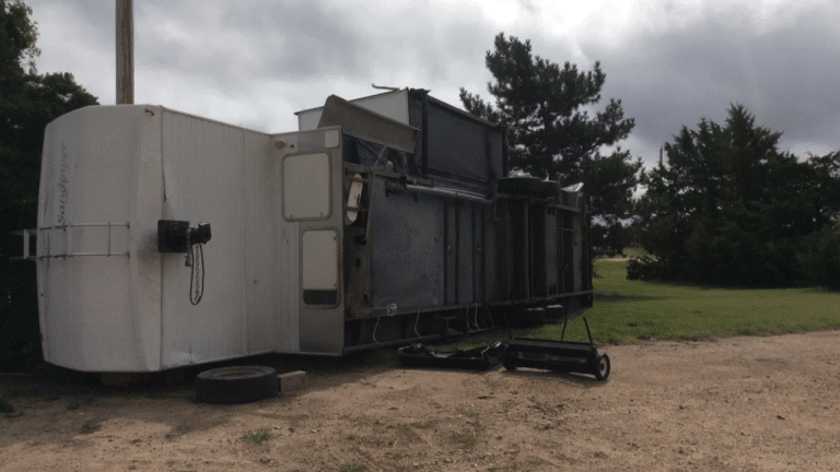 How Windy Is Too Windy to Tow an RV?