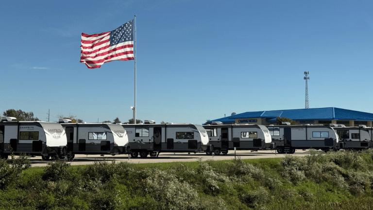 Nebraska’s New RV Law Limits When Dealers Can Turn Away Traveling Owners